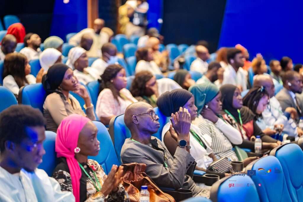 118 MTN_GIZ_AKASSAA_Atelier National_DEEE E-DECHETS ACHATS VERTS- Senegal Numerique GOIN DIGITAL New Deal Technologique