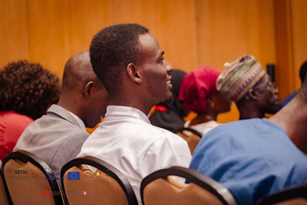 30 -Participants-Green-Coding Intervenants- Developpeurs Decideurs-publics Entrepreneurs-numeriques AKASSAA