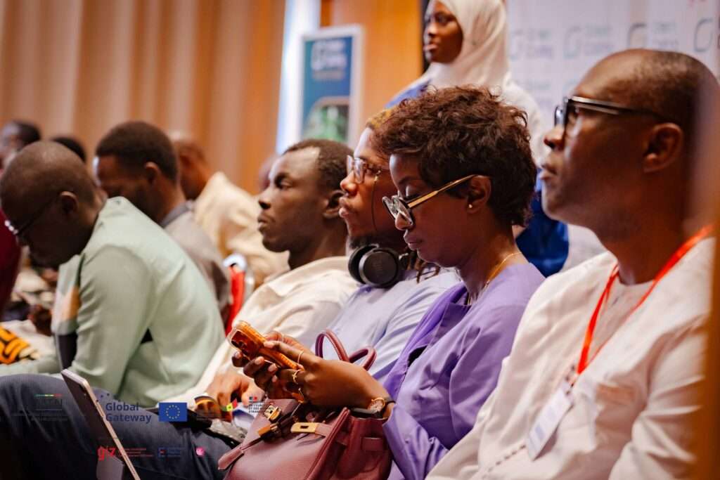 31 -Participants-Green-Coding Intervenants- Developpeurs Decideurs-publics Entrepreneurs-numeriques AKASSAA