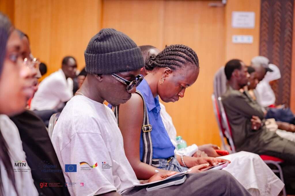 36 -Panel-de-haut-niveau Atelier-pratique Table-ronde Masterclass Keynote Evenement Green Coding AKASSAA GIZ AKASSAA