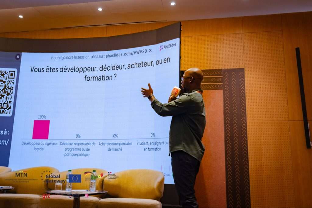 5 -Participants-Green-Coding Intervenants- Developpeurs Decideurs-publics Entrepreneurs-numeriques AKASSAA