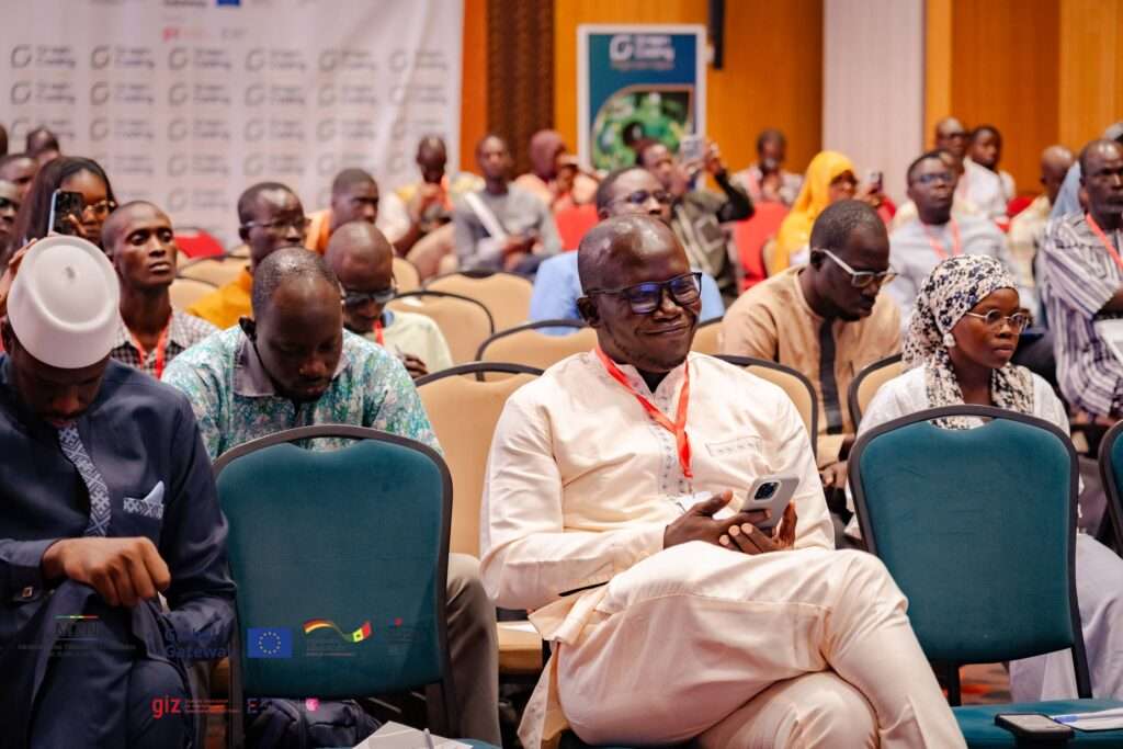 7 -Participants-Green-Coding Intervenants- Developpeurs Decideurs-publics Entrepreneurs-numeriques AKASSAA